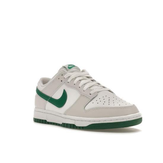 Nike Męskie trampki Dunk Low Summit White Malachite DV0831-107