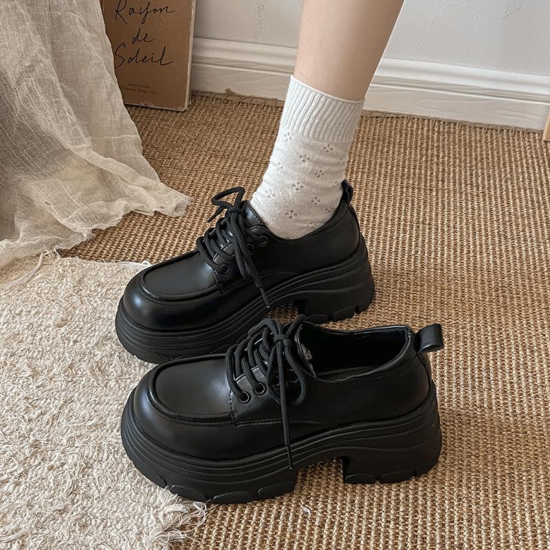 Black British style platform with skirt and small leather shoes for women's early spring new heightening retro versatile Japanese jk single shoes