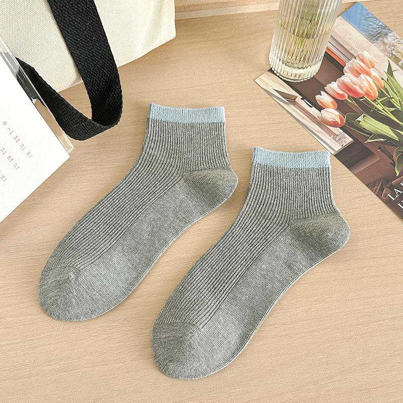 Femme Printemps Été Nouvelle Tendance Style Tout Confortable Vertical Bouche Aiguille Double Couleur Tube Court Chaussettes Coton