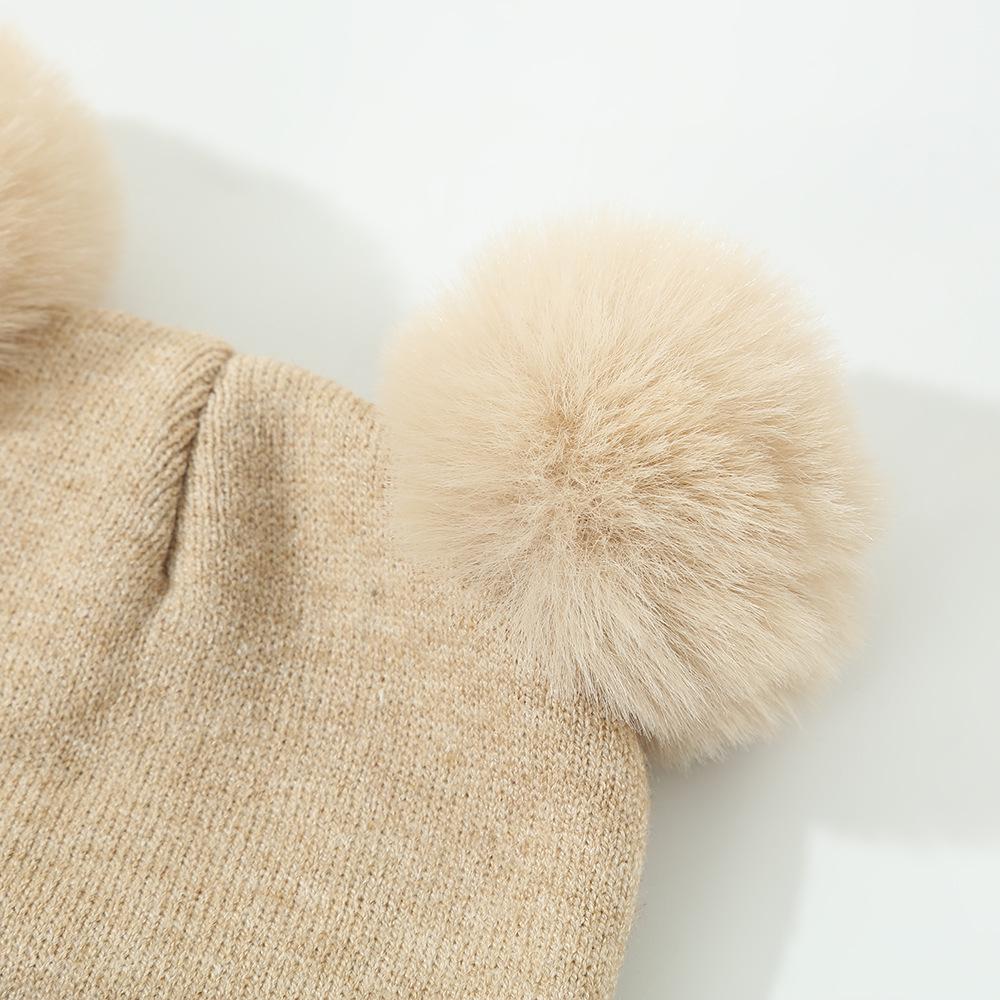 Core-Spun Yarn Double Pom-Pom Thick Knitted Hat for Autumn/Winter - Warm and Cute Style for Kids