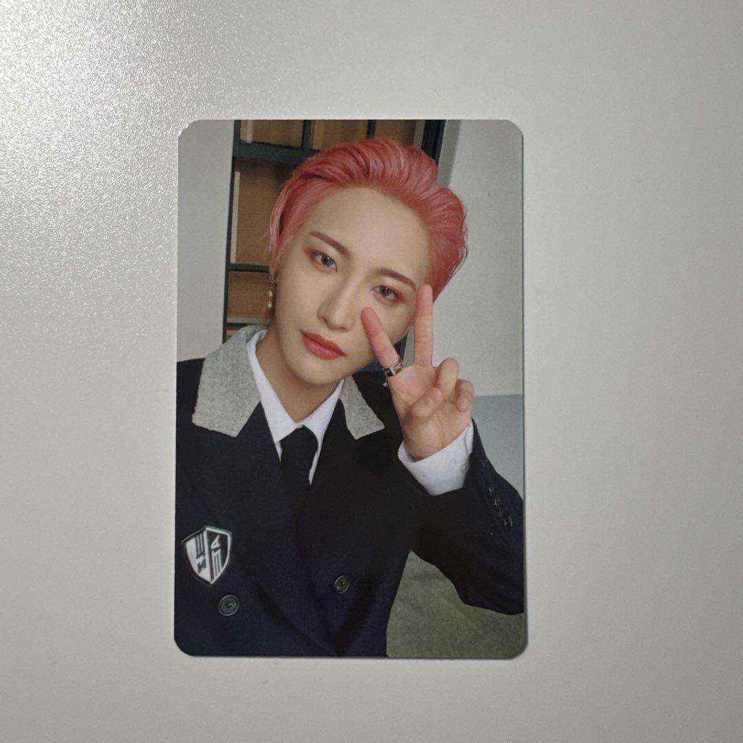 

[USED] ATEEZ Seonghwa epilogue makestar1 bonus trading card