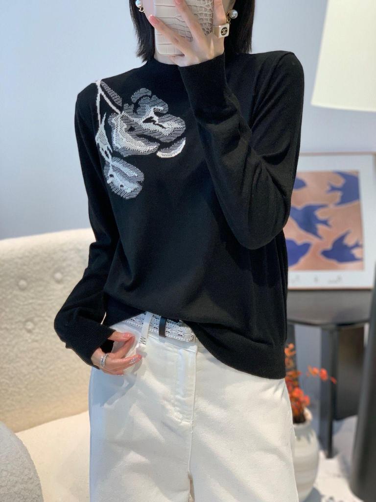 Autumn/Winter Women's Merino Wool Sweater - Long Sleeve Jacquard Top