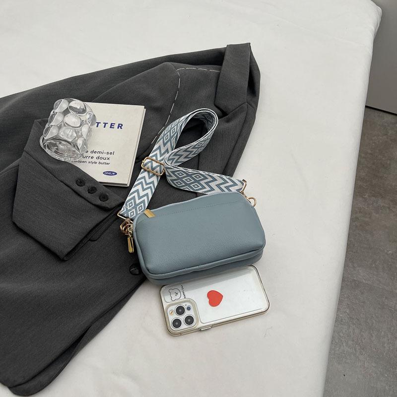 Fashionable Crossbody Bag, Small Square Bag, Trendy Women's Bag, Versatile and Simple Women's Single-shoulder Bag
