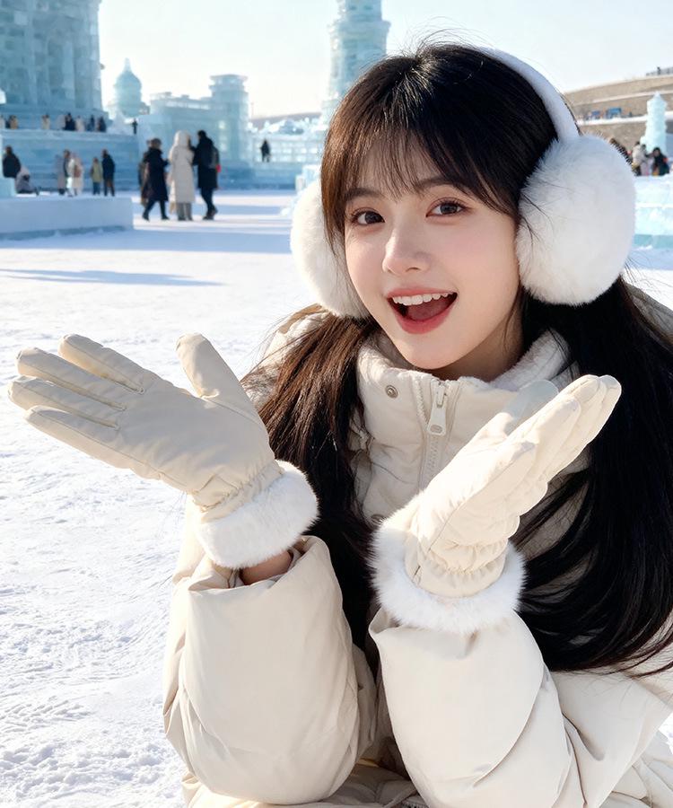 Women's Warm Winter Gloves 2025 - Thickened, Velvet-Lined, Windproof, Waterproof, Touchscreen-Compatible.