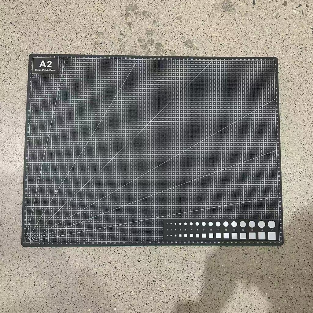 Umweltfreundliche A4 Schneidematte 2,3 mm - Handgefertigte Kunst- und Gravurplatte, verschiedene Stile verfügbar