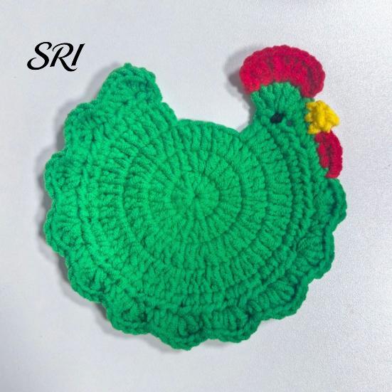 Chicken Coop Decoration Crochet Hen Coaster, Handmade Shape Knitted Mat Handcrafted Coaster for Coffee Cup, Cute Kitchen Countertop Bar Accessory