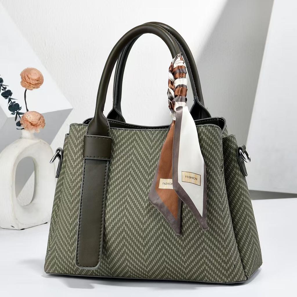 Good Looking Stylish Commuter Tote Handbag For Ladies, Multiway Shoulder & Crossbody Daily Matching Bag