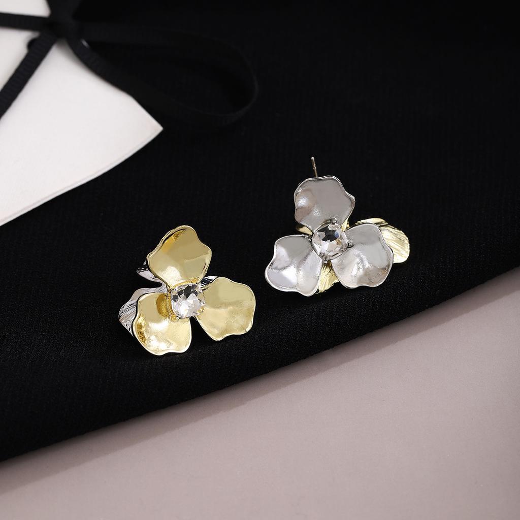Retro Simple Color Matching Zircon Diamond Flower Earrings, Light Luxury High-End Metal Style Fashion Temperament Stud Earrings Women