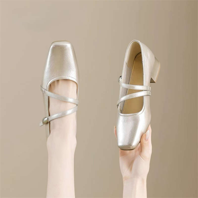 Mary Jane Shoes Women's New Spring and Autumn Versatile Small Heels Soft Sole Not Tired Feet French Temperament Champagne Single Shoes