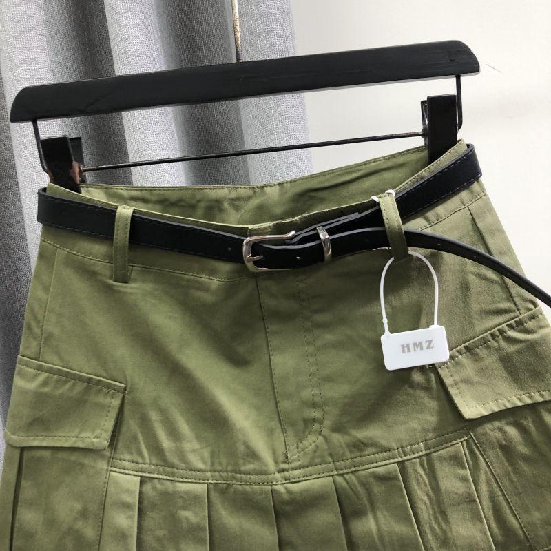 Армейско-зеленая джинсовая плиссированная юбка для женщин. Модные тренды. Короткая юбка — фото 5