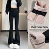 Faldas y pantalones para mujeres – Pantalones y bermudas