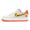 Nike Air Force 1 07 LX שנת הנמר נעלי סניקרס לנשים לבן Sail-White אוניברסיטאי-זהב DR0148-171
