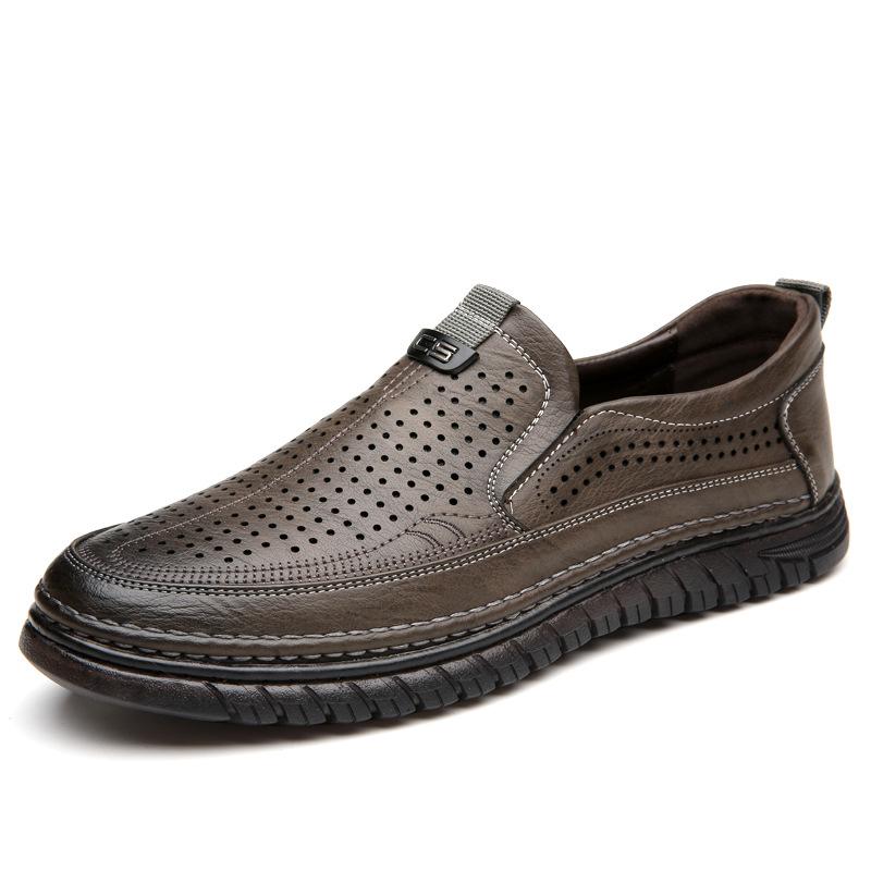 

Новые туфли для мужчин из натуральной кожи, повседневная обувь, летняя мода, ажурные туфли на плоской подошве, уличные модные мокасины из микропористой ткани без застежек 43 шоколадный