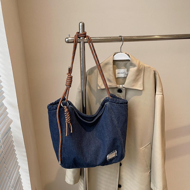 Denim Tote Bag Women's Shoulder Bag Student Class Large Capacity Spring and Summer Handbag Fashion Wing Bag