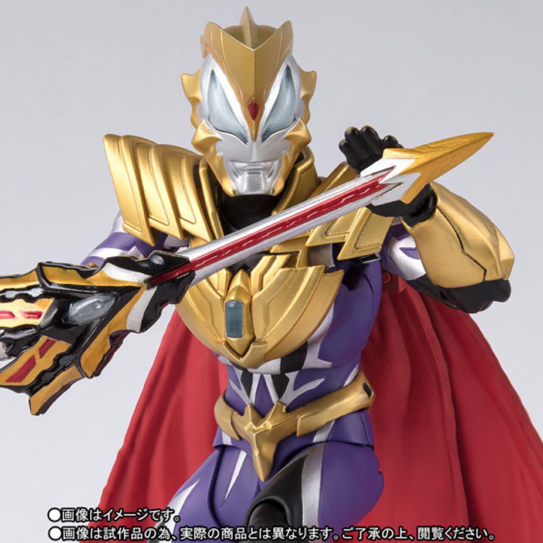 

[USED] Ultraman Geed Royal Mega Master Figuarts Price Reduced
