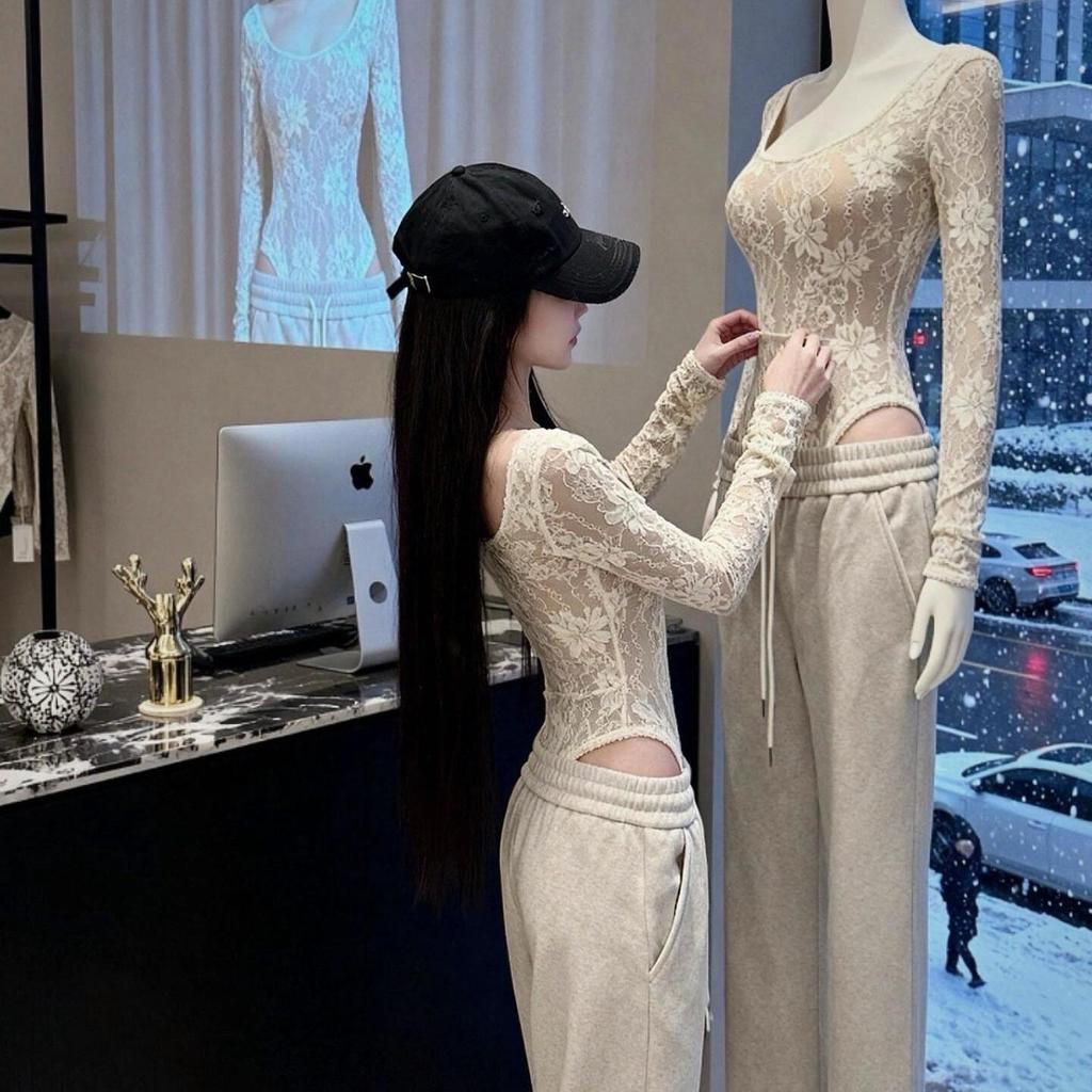 Women's White Lace U-neck Bodysuit - Spring Spicy Girl Collection