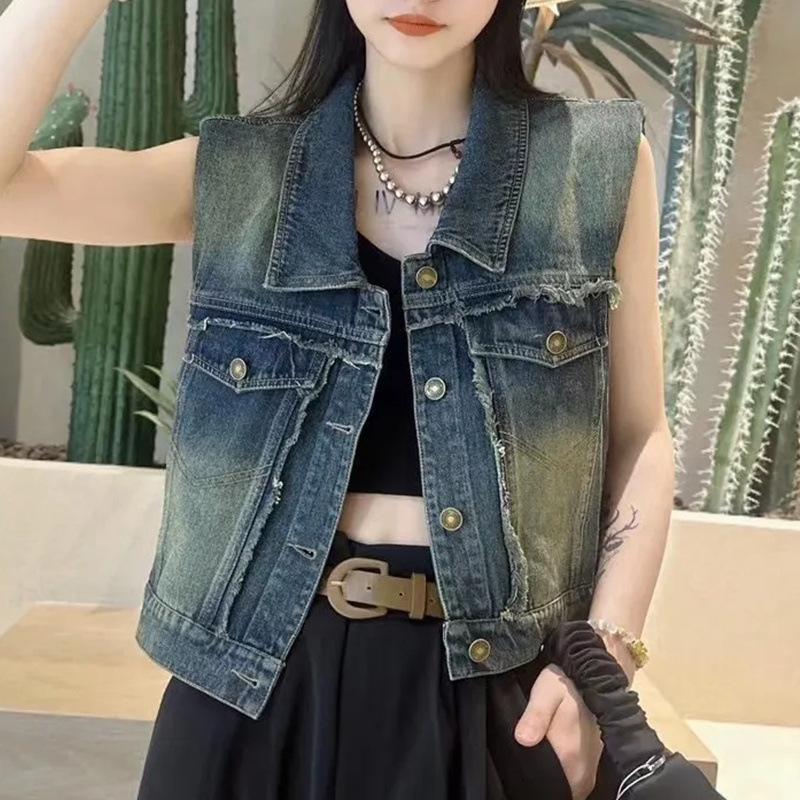 Petite Women s Retro Denim Vest - Casual and Trendy Outerwear Jacket M (95-105 jin)