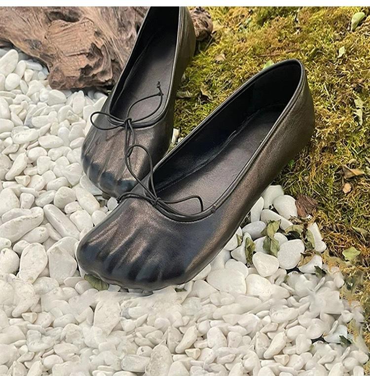 

Fashion 2025 Luxury Flat Leather Ballet Shoes Ladies Spring And Summer Comfortable Soft Soled Shoes For Dancing On Light Casual Shoes 40 чёрный