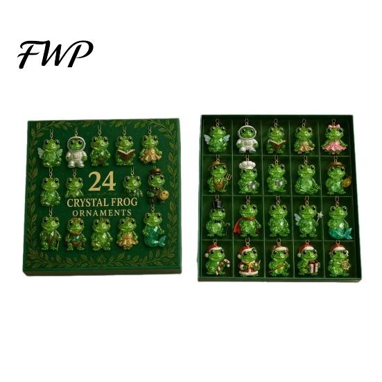Unique Holiday Gift Box Frog Advent Calendar, 24 Day Countdown with Acrylic Ornament Calendar Pendants, Festive Tree Hanging Decor, Collectible