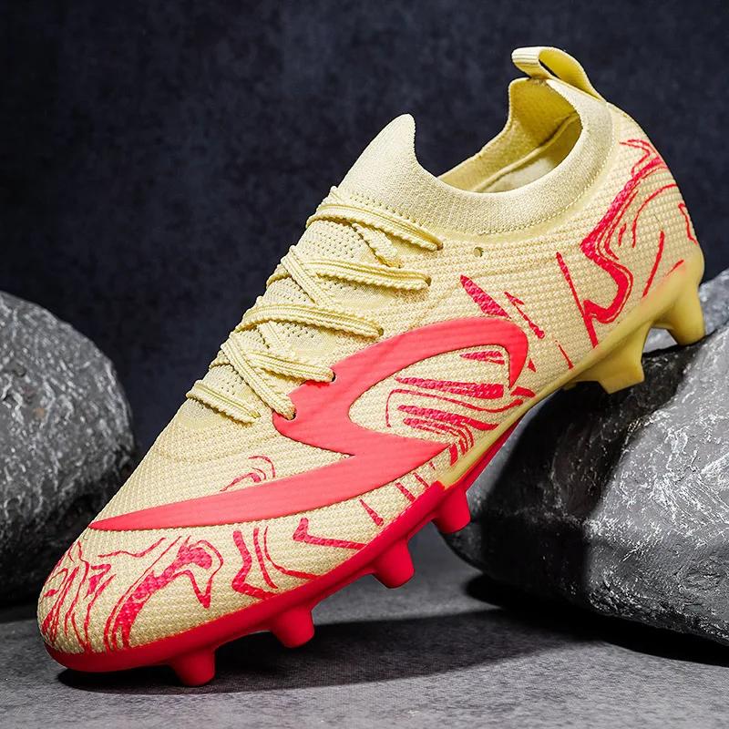 

New Men Grass Football Boots Cleats Unisex Soccer Shoes Non-Slip Breathable Sneakers Ultralight Futsal Indoor Sports Shoes 39