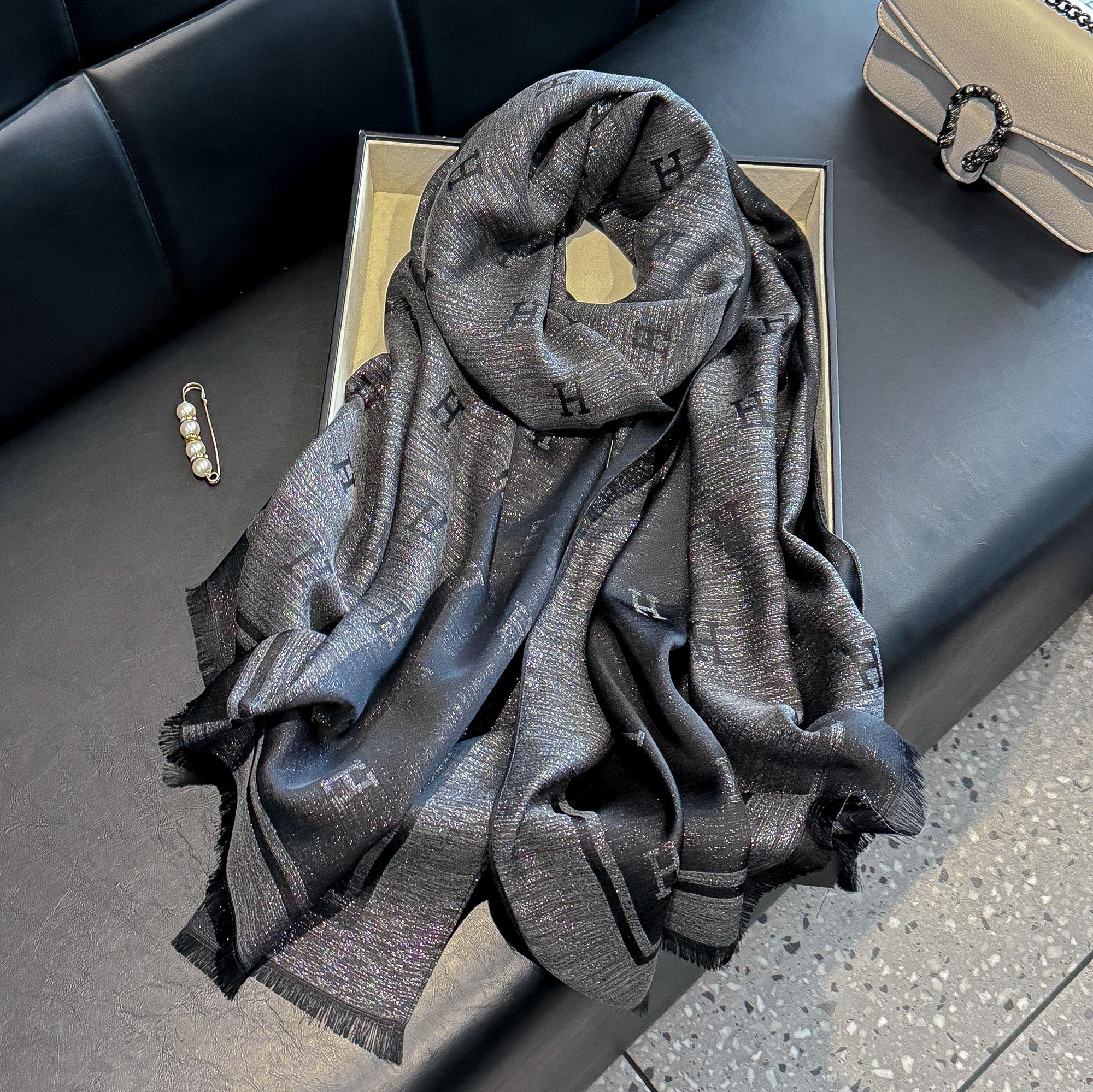 

Latest Ladies Print Hijab Tencel Cotton Gauze Scarf With Four Seasons Sun Protection Scarf Decoration Shawl Wrap Headscarf