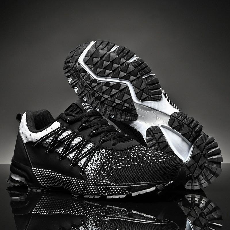 

Flying mesh cloth sneakers spring low-top large-size casual jogging 47