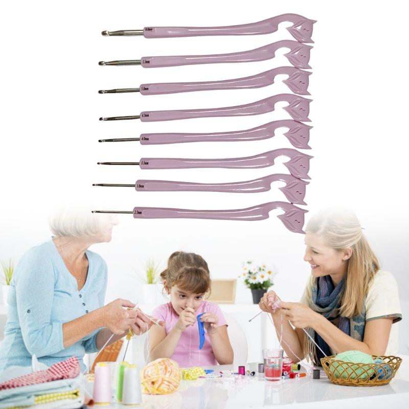 8Pcs Ergonomic Grip Crochet Hook for Knitting Weaving Colored Plastic Handle Crochet Hooks for Beginner 2.5mm-6.0mm