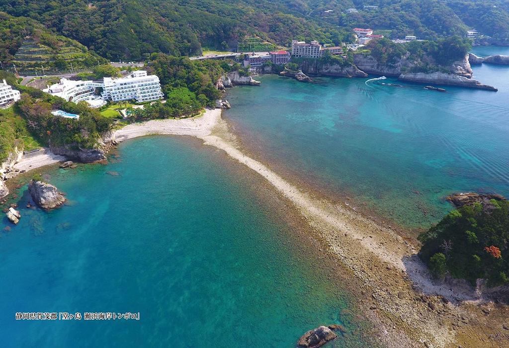 Cuties jigsaw Japanese cities Shizuoka Kamo Sehama Coast 300-piece puzzle 37, Prefecture, District, "Dogashima Tombolo" (26x38cm)