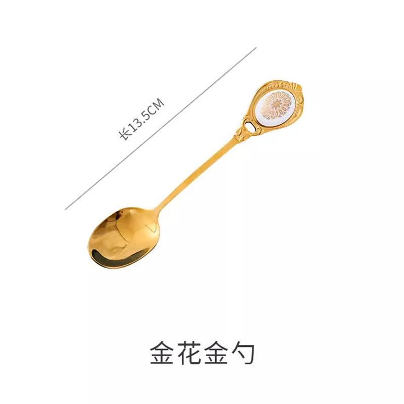 

Английский послеобеденный чай Кофейная чашка Маленькая ложка Золотая ложка для перемешивания Маленькая роскошная десертная ложка Вилка Вилка для торта Димсам