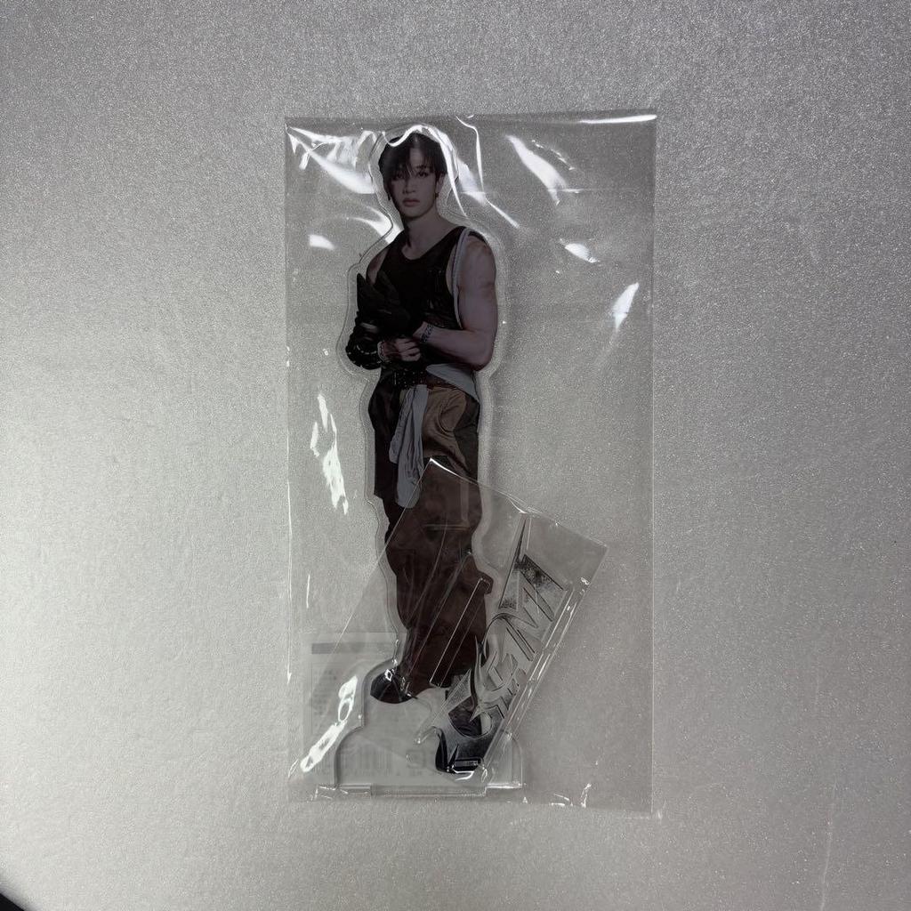 [USED] Stray Kids GIANT Bang Chan Acrylic Stand