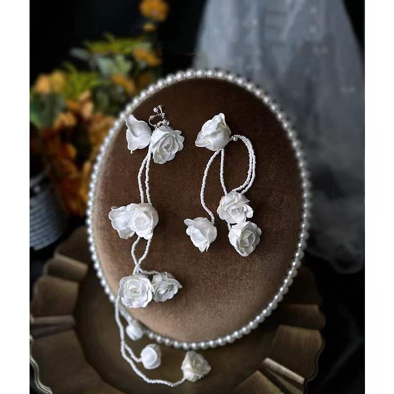 

Жемчуг Свадебные серьги ручной работы Цветочные цветочные капли Свадебные серьги Аксессуары для невест Женщины Девочки Украшения для вечеринок
