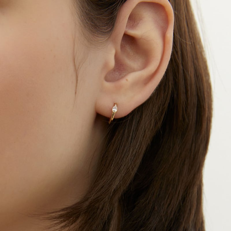 LUNNE 14k Oval Stone Point One-Touch Ring Earrings (14k Gold) #LFE26