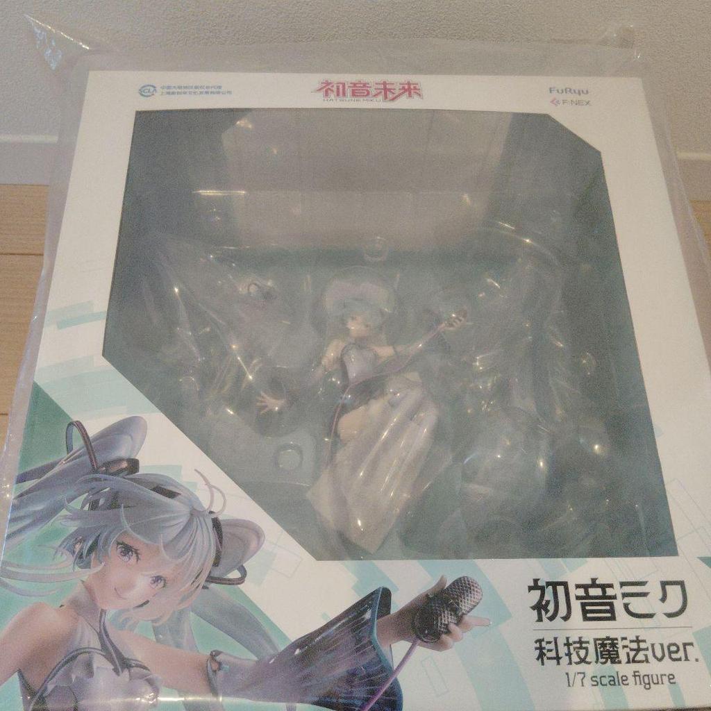 [USED] Hatsune Miku Figure FuRyu Science and Magic ver.