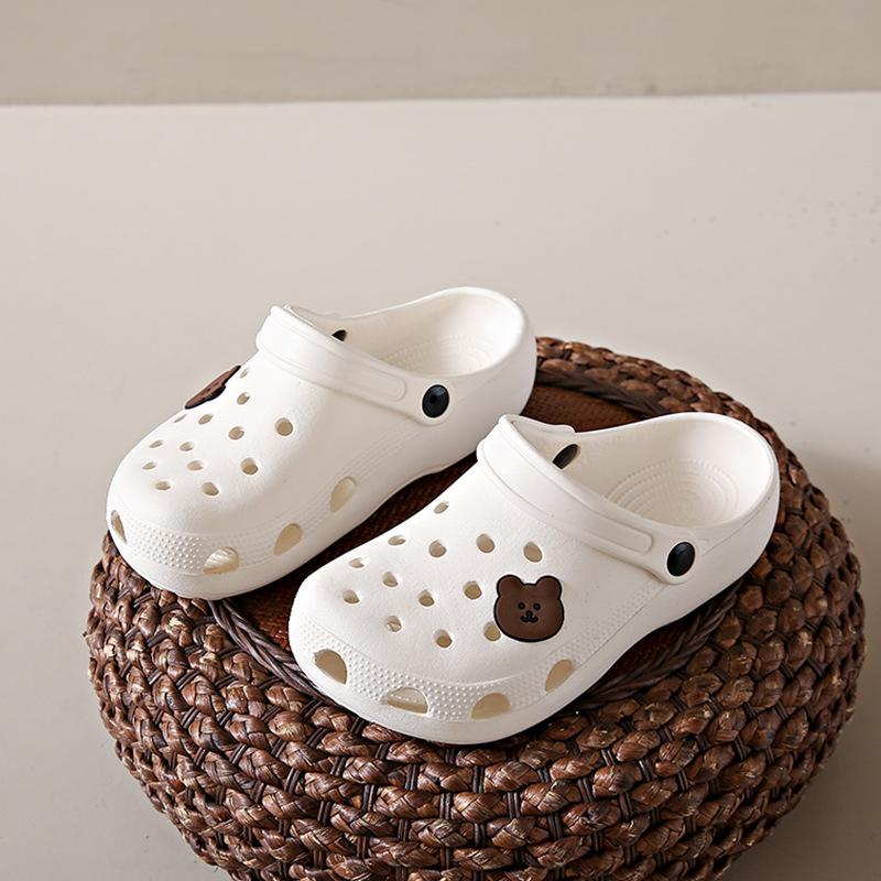 EVA nurse beach hole shoes women's summer bear new home platform outer wear versatile bag head cool slippers