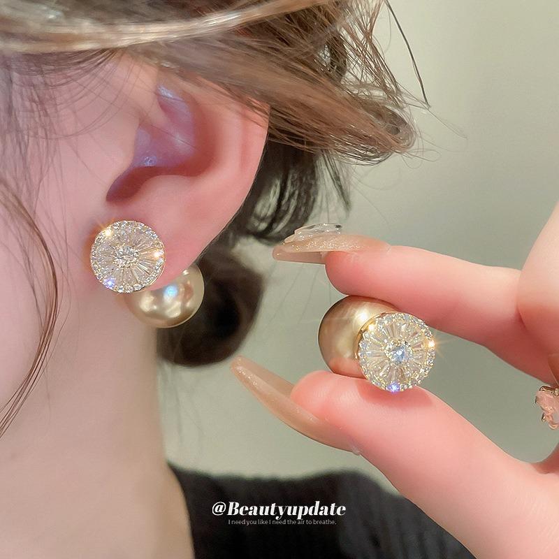 Real Gold Electroplated Silver Needle Zircon Pearl, a Two-wear Earring, French Niche High-end Stud Earrings, New Earrings for Women