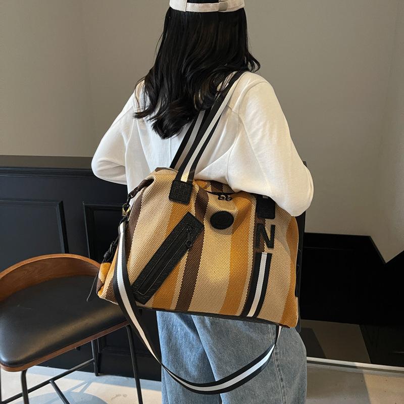 Contrasting Color Short Trip Bag, High-end Retro Boarding Bag, Striped Fashion Fitness Yoga Bag, Tide Commuting