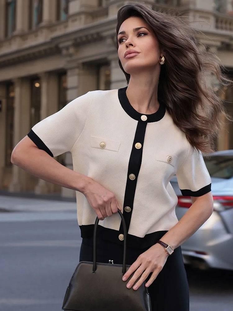 Women's European/American Color Block Knit Top, Round Neck, Short Sleeve, Autumn Collection.