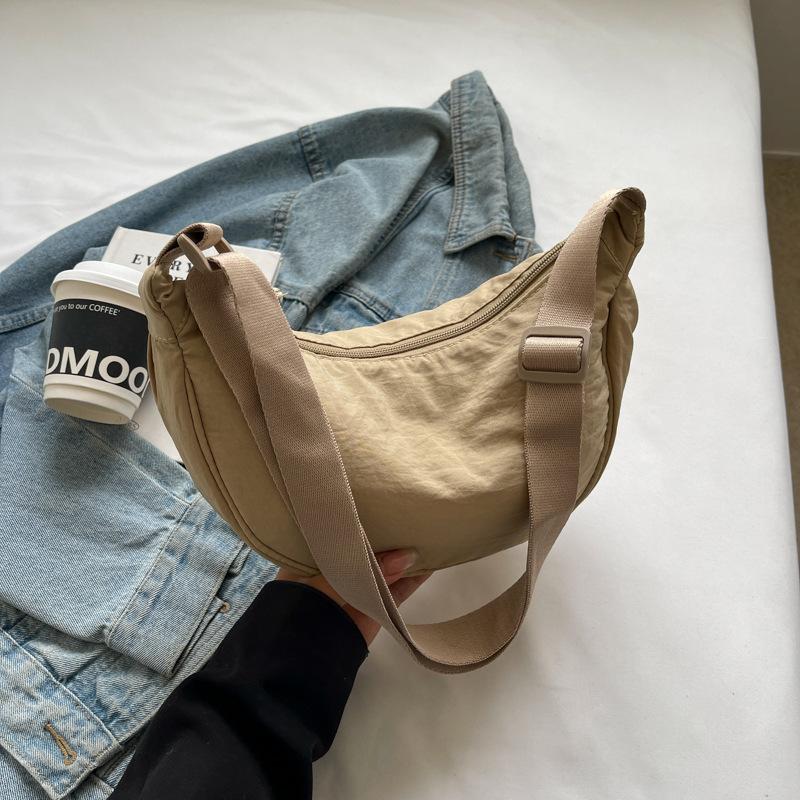 Casual Minimalist Crescent Zipper Shoulder Bag, All-Match Versatile Handbag For Daily Use, Sports Bag