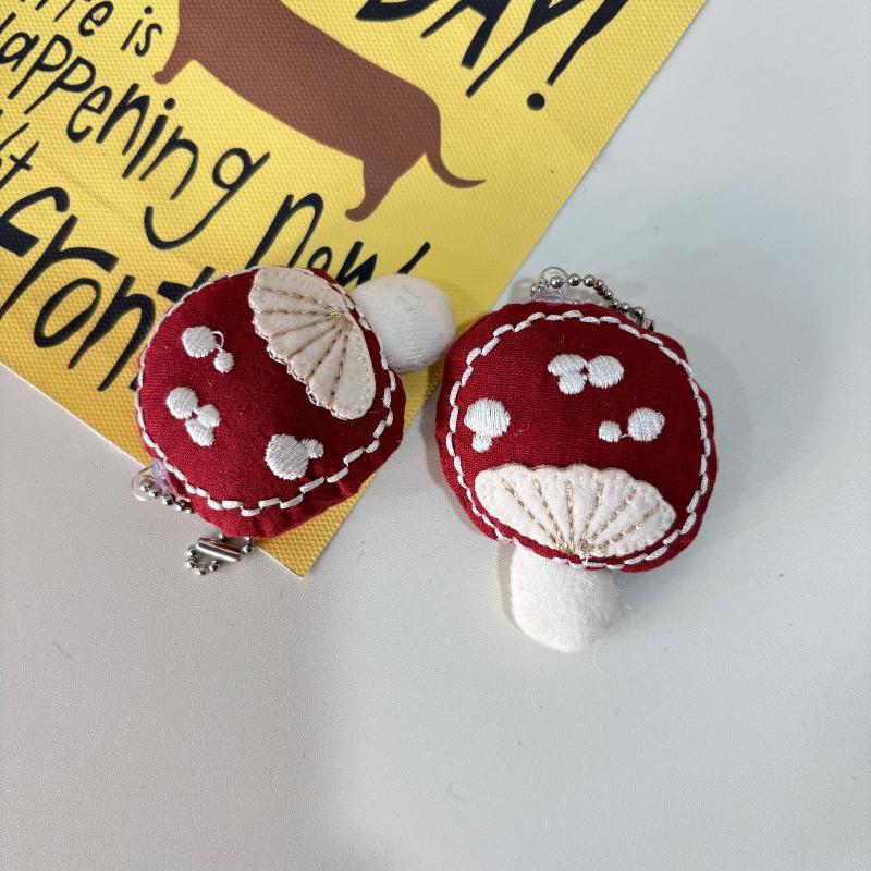 Cogumelo Coelho Tecido Brinquedo de Pelúcia Chaveiro Desenho Animado Coelho Boneca de Pelúcia Macia Pingente Anel de Chave de Carro Decoração de Bolsa Mochila Presente para Criança