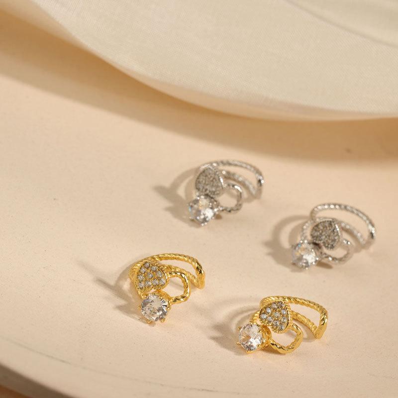 Boucle d'oreille clip Amour Nouvel An Mode Femme Piercing d'oreille Tempérament Été