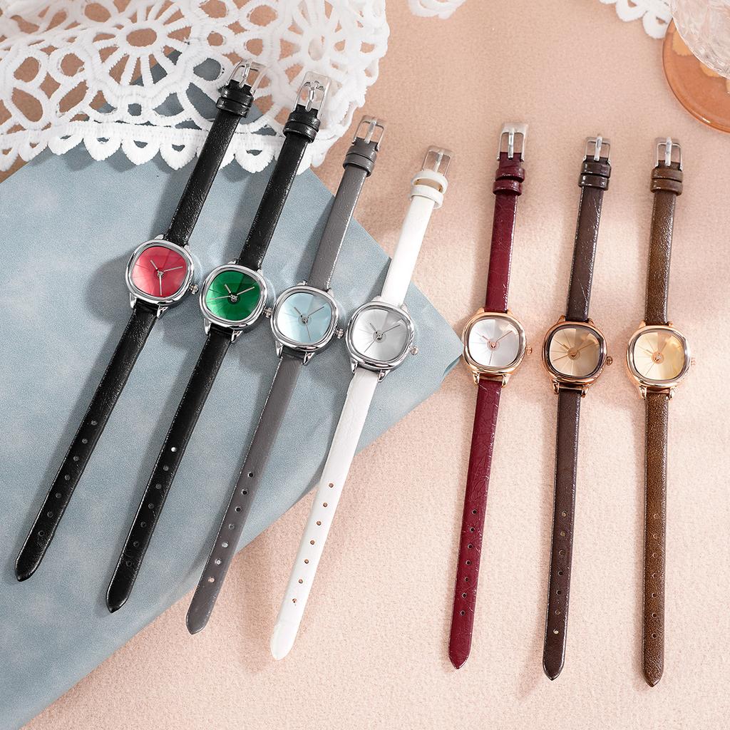 Women'S Retro Niche Design Sense Women'S Watch Small, Exquisite And Simple High-End Sense Student Quartz Watch
