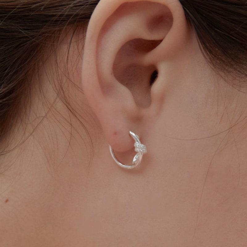 Primaute [SILVER925]Twist cubic ring earring
