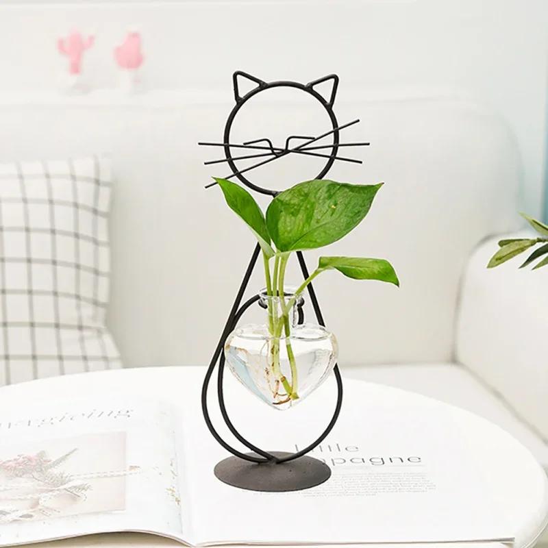 Cat Shape Hand Welded Vases High Temperature Baking Paint Hydroponic Glass Heart Vase With Metal Holder