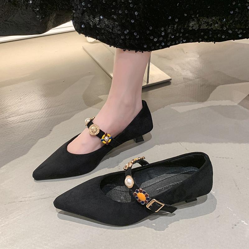 French Pointed Head Shallow Mouth Single Shoes Women's 2025 New Spring and Autumn Retro Suede Mary Jane Women's Shoes with Skirt High Heels