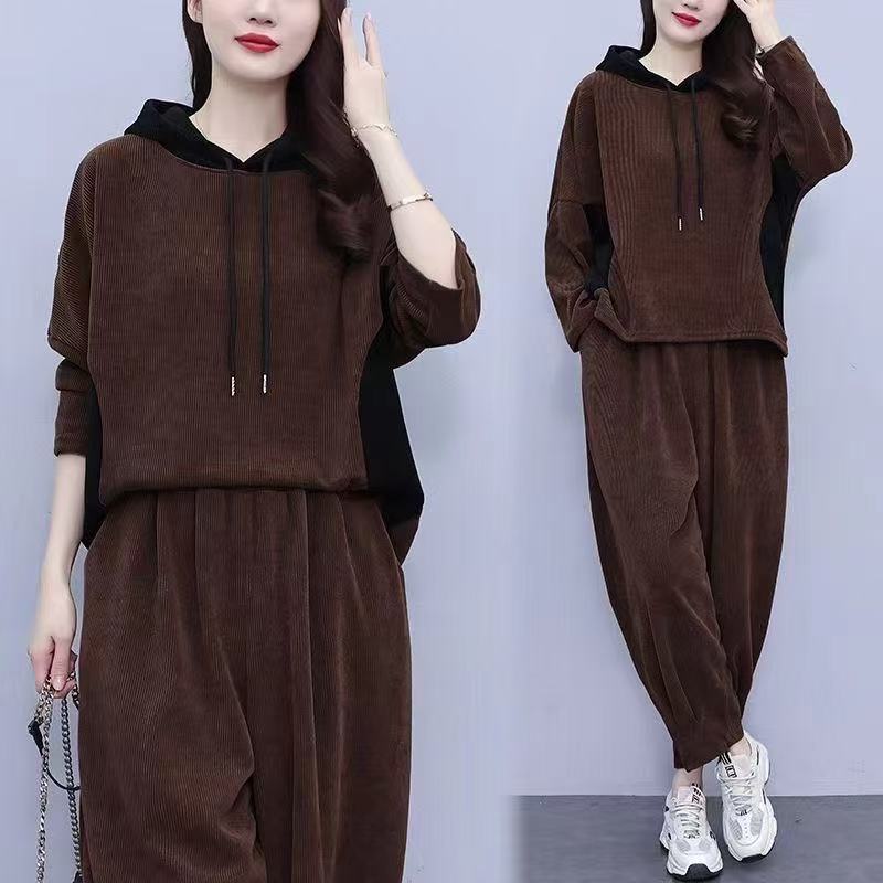 Plus Size Casual Hooded Fashion Suit Autumn Corduroy Large Size Fat Mother Slim Casual Two-piece Suit