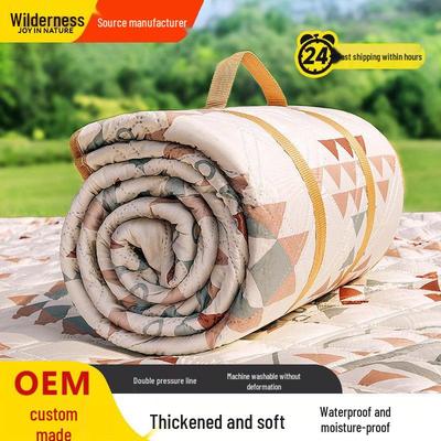 Waterproof Aluminum Foil Picnic Mat: Thick, Moisture-Proof, Foldable, Portable, Ideal for Camping and Outdoors
