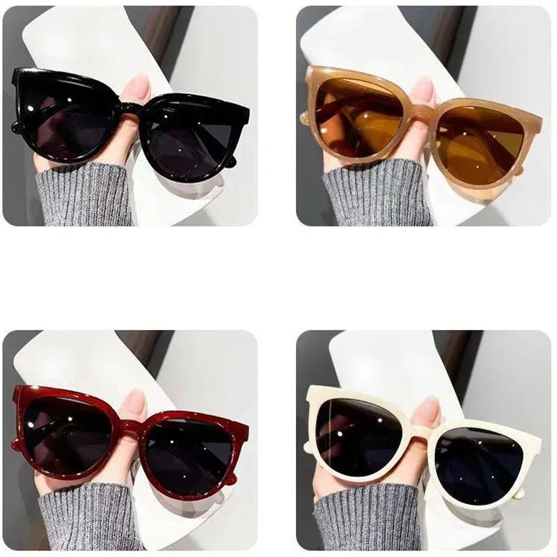 New Small Frame Circular Shape Sunglasses Women's Brand Designer Fashion Sun Glasses Women  Travel Eyewear UV400