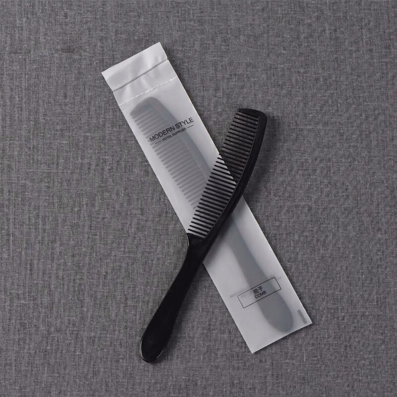 Yixingke Disposable Travel Toiletries Set