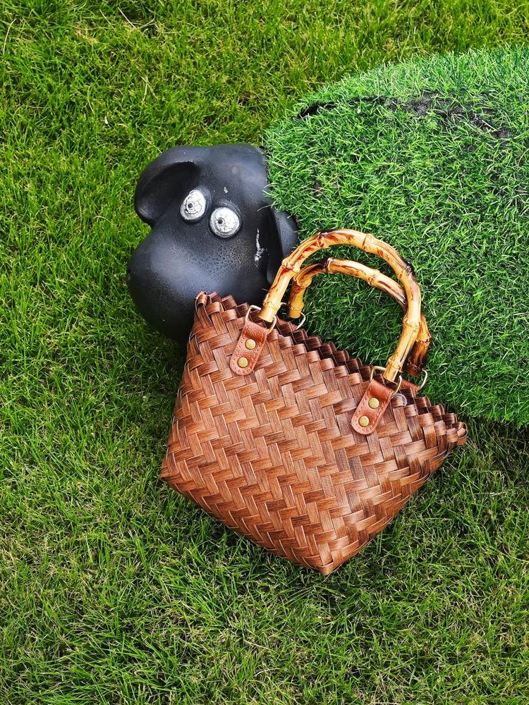 Handcrafted Retro Woven Straw Tote with Bamboo Handle – Cabbage Basket Style Souvenir Bag