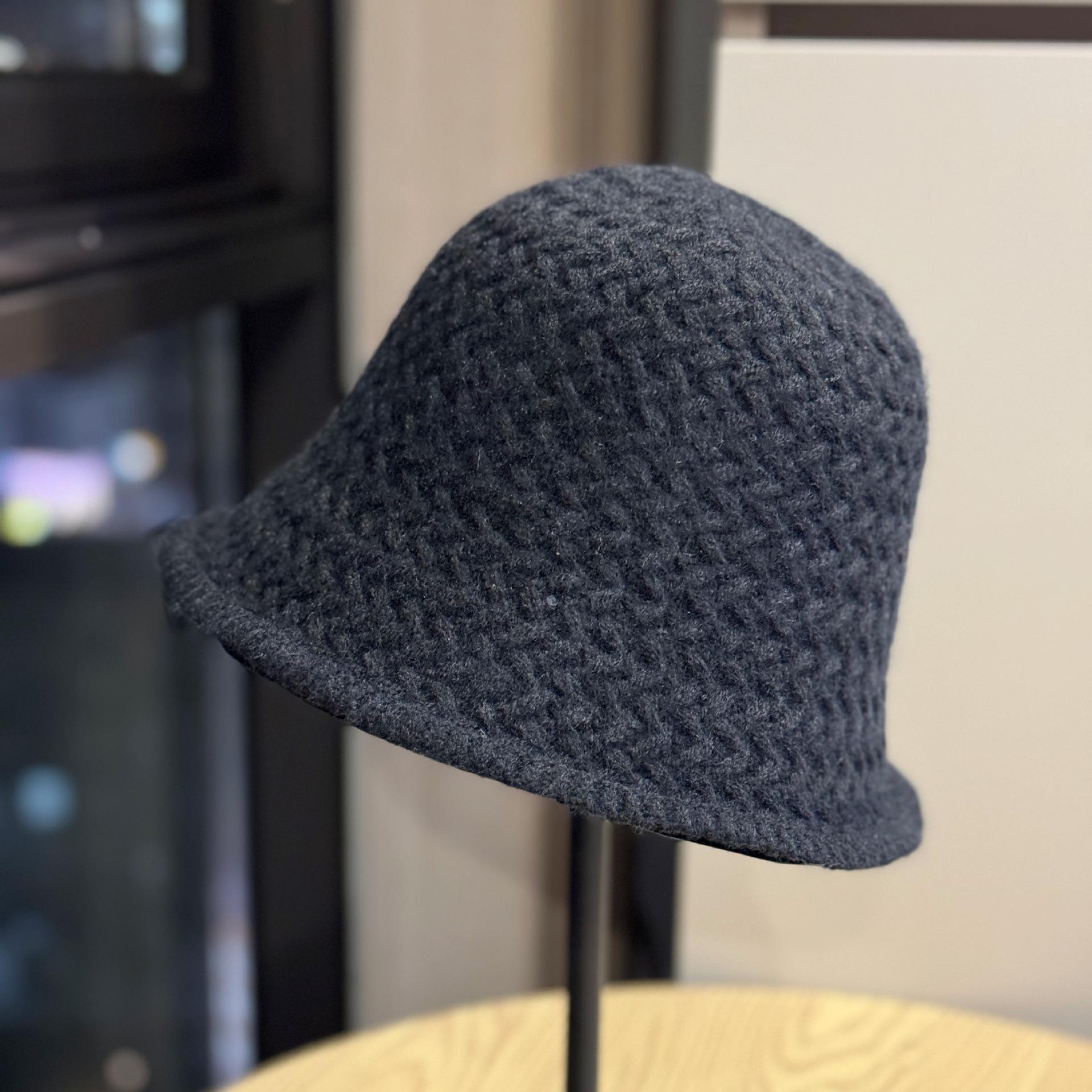

Large Head Circumference Knitted Fisherman Hat Women s Autumn and Winter Travel Show Face Small Casual Versatile Plain Basin Hat one size